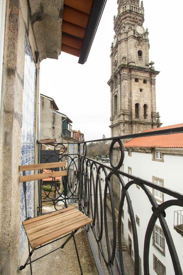 Porto And Clerigos Views By Porto City Hosts Kültér fotó